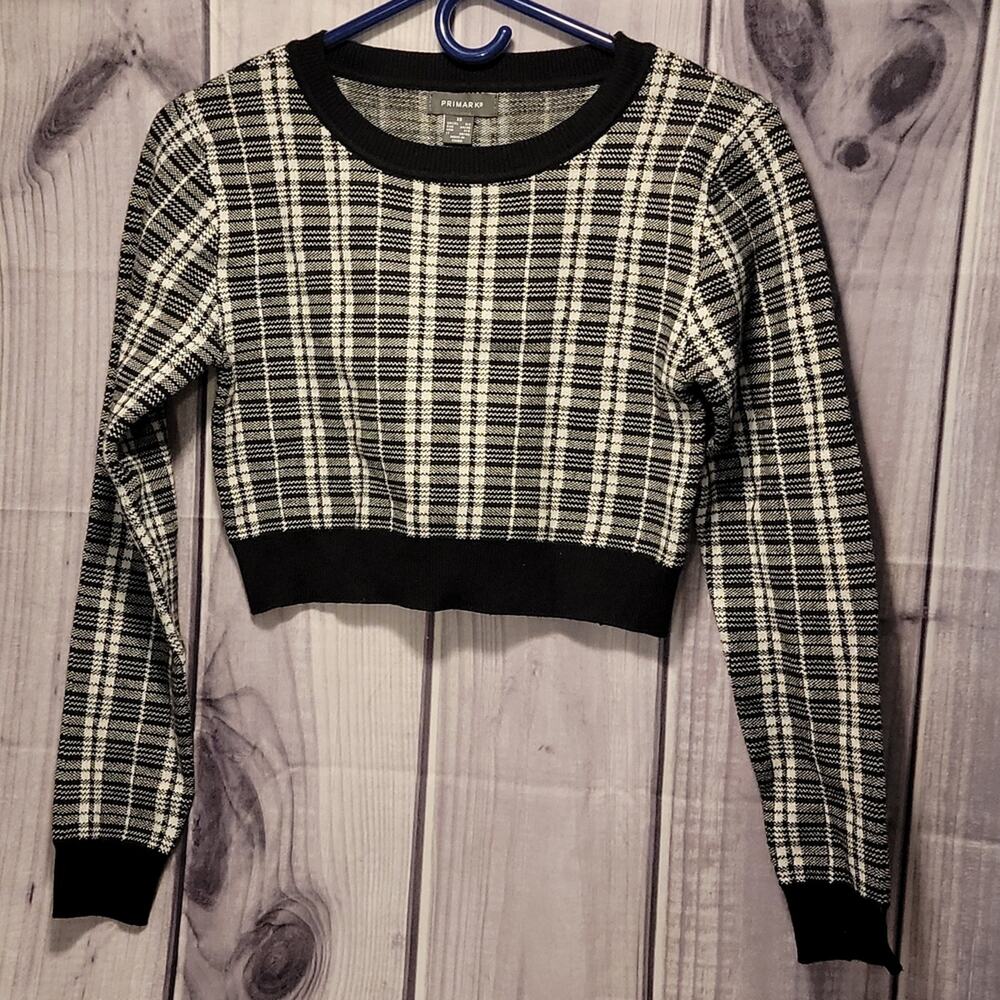Primark plaid crop sweater XS